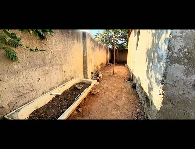 3 BEDROOM HOUSE FOR SALE IN SESHEGO E